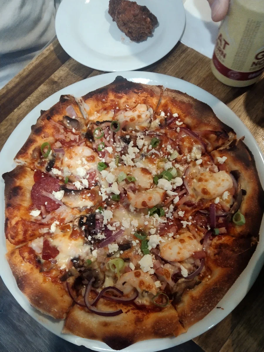 Galic Pizza Bread, Flume By The River