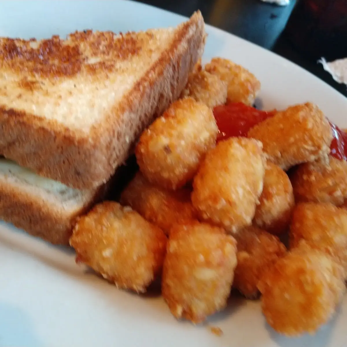 Patty Melt with Tator Tots