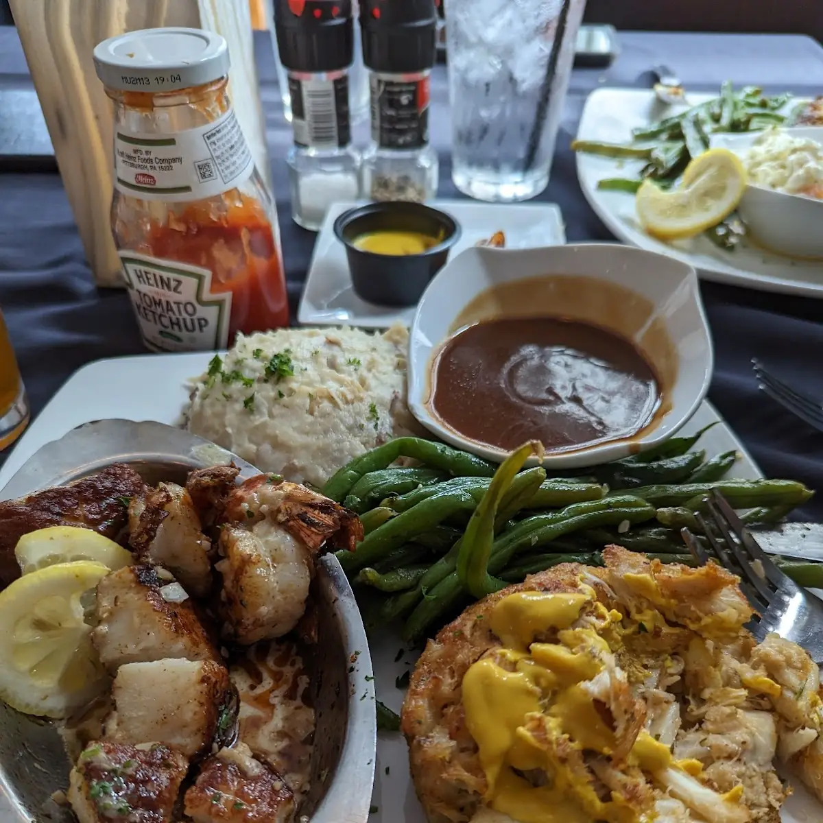 Filet Mignon & Crabcake