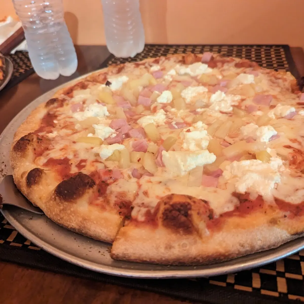 Hawaiian Pizza