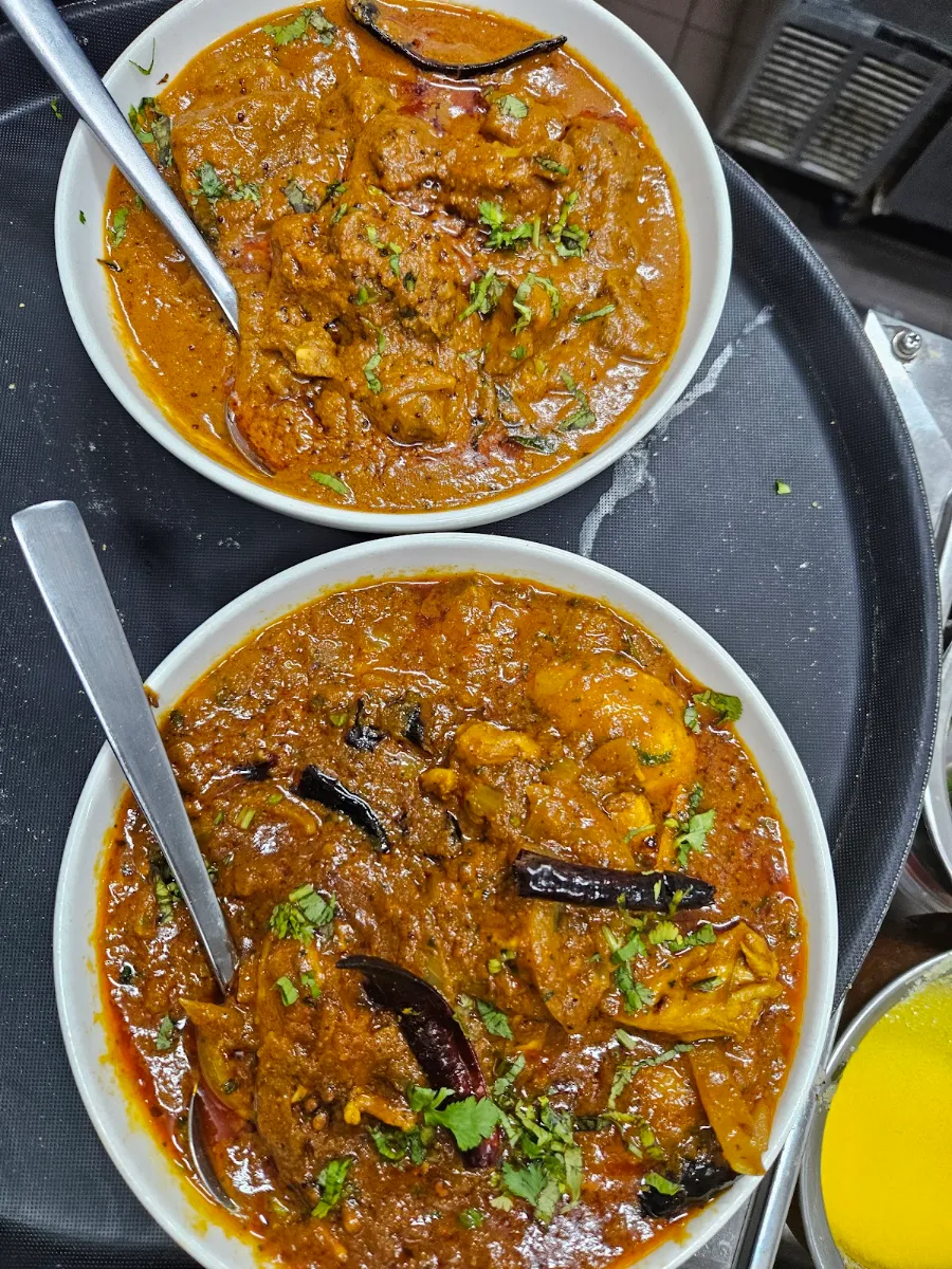 Highlights, Daawat Indian Restaurant