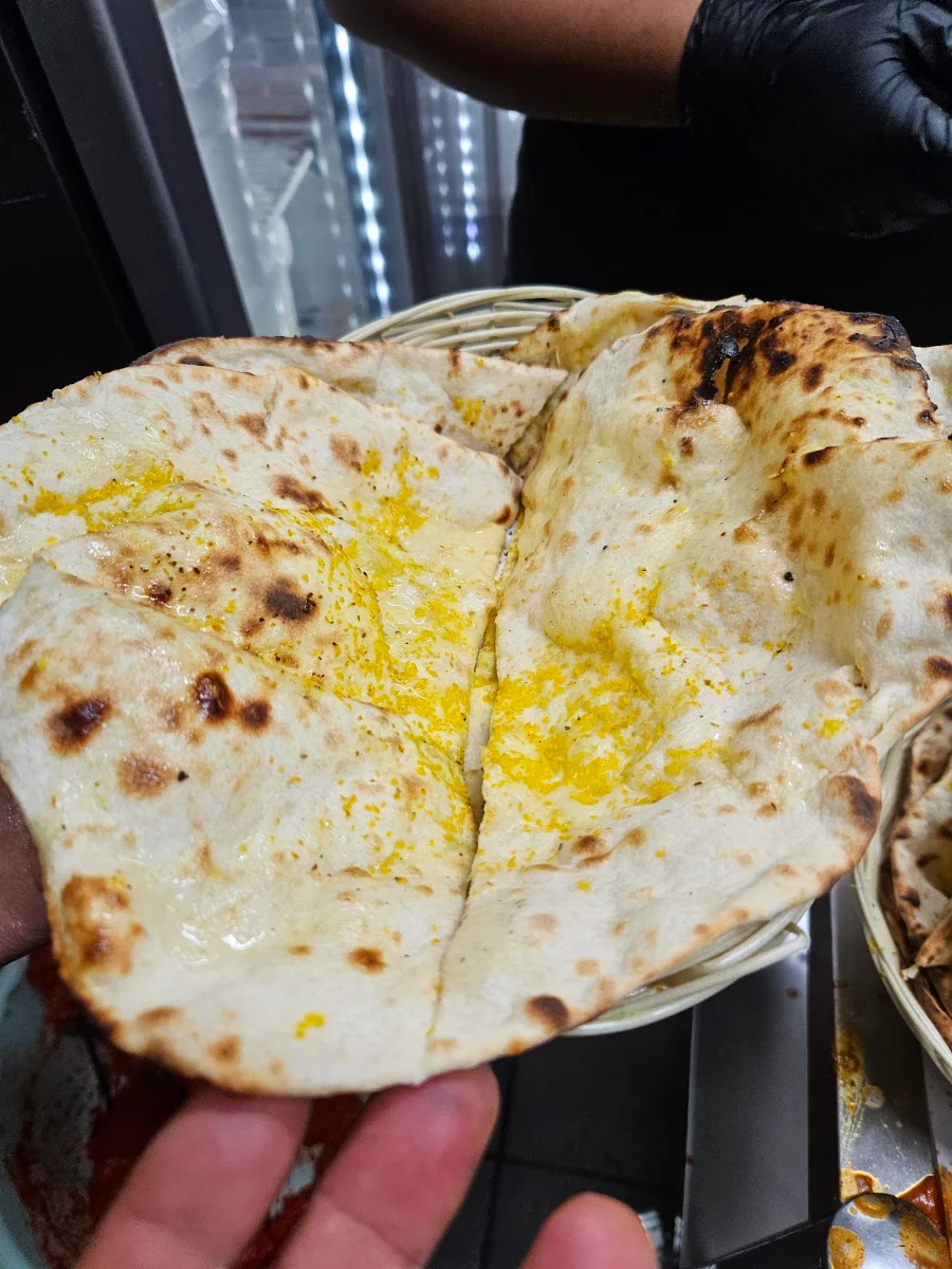 Highlights, Daawat Indian Restaurant