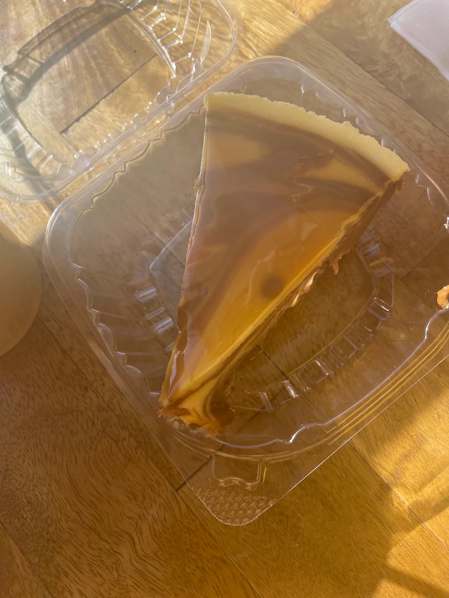 Carmel Cheesecake Slice
