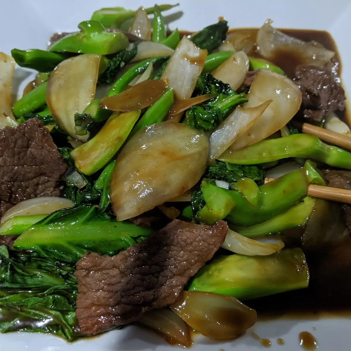 39 Beef Luk Lok