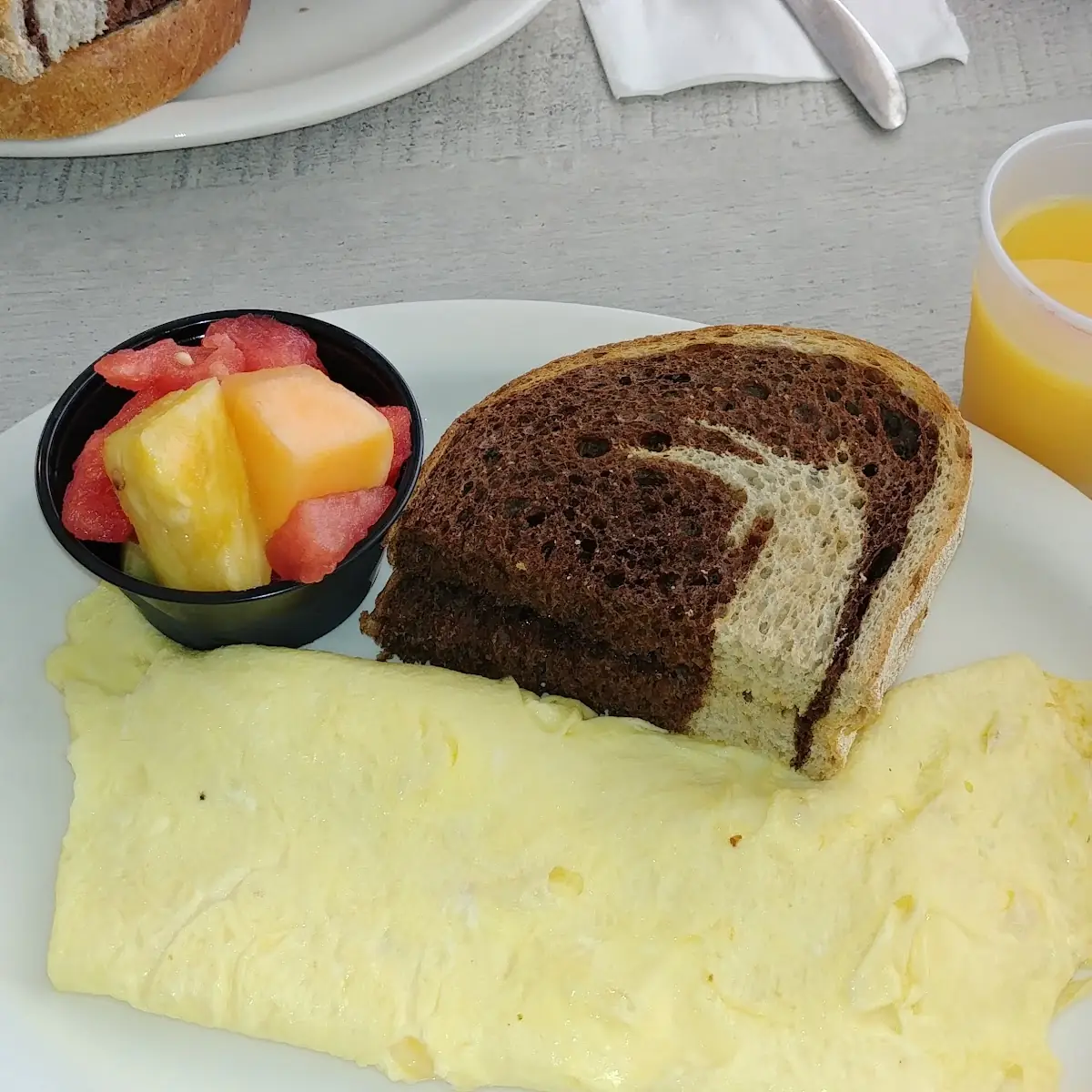 Cheese Omelet with Rye Toast