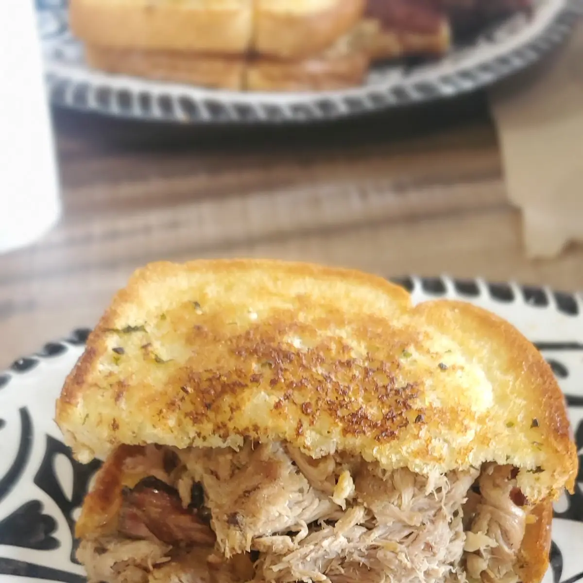 BBQ Ribs and Pulled Pork Sandwich