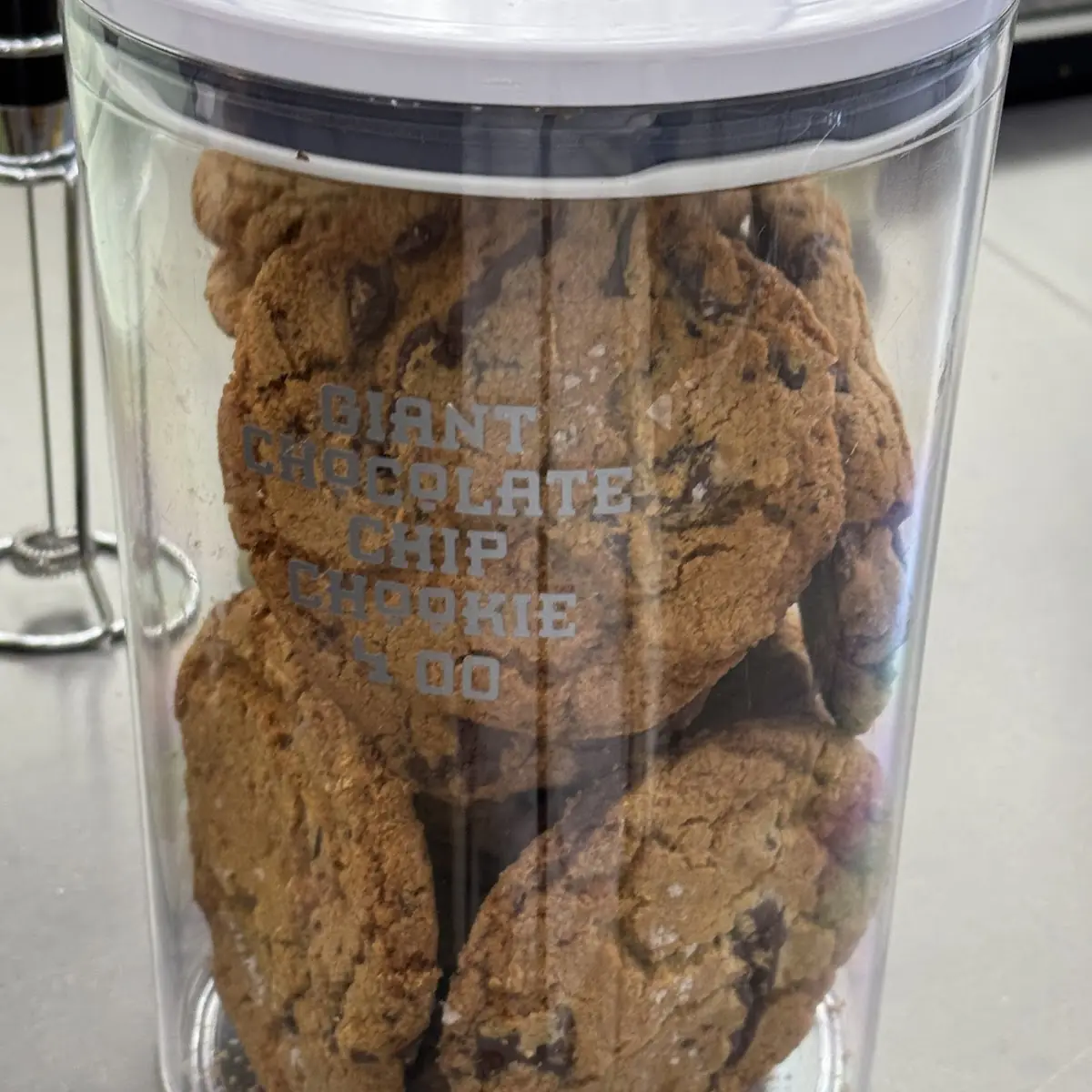 Giant Chocolate Chip Cookies