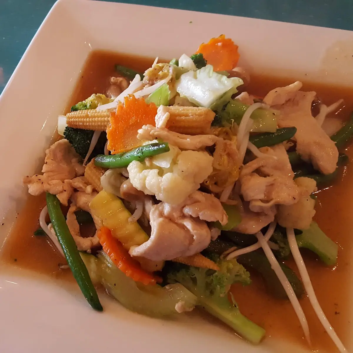 Chicken and Vegetable Vegetable Stir Fry