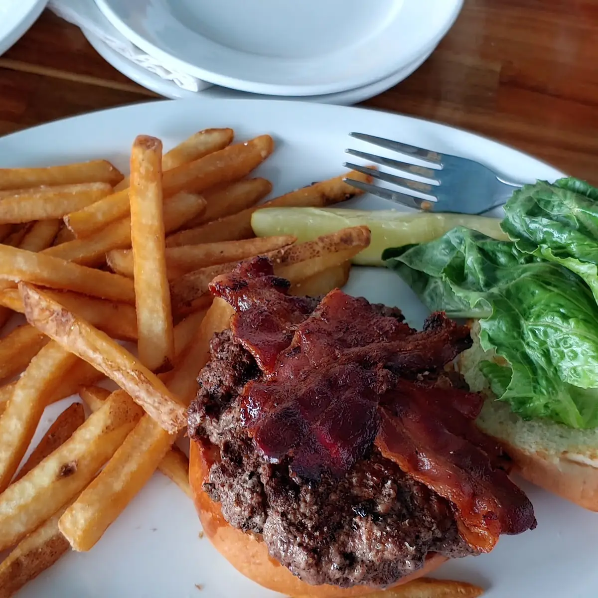 Bacon Cheeseburger in Paradise