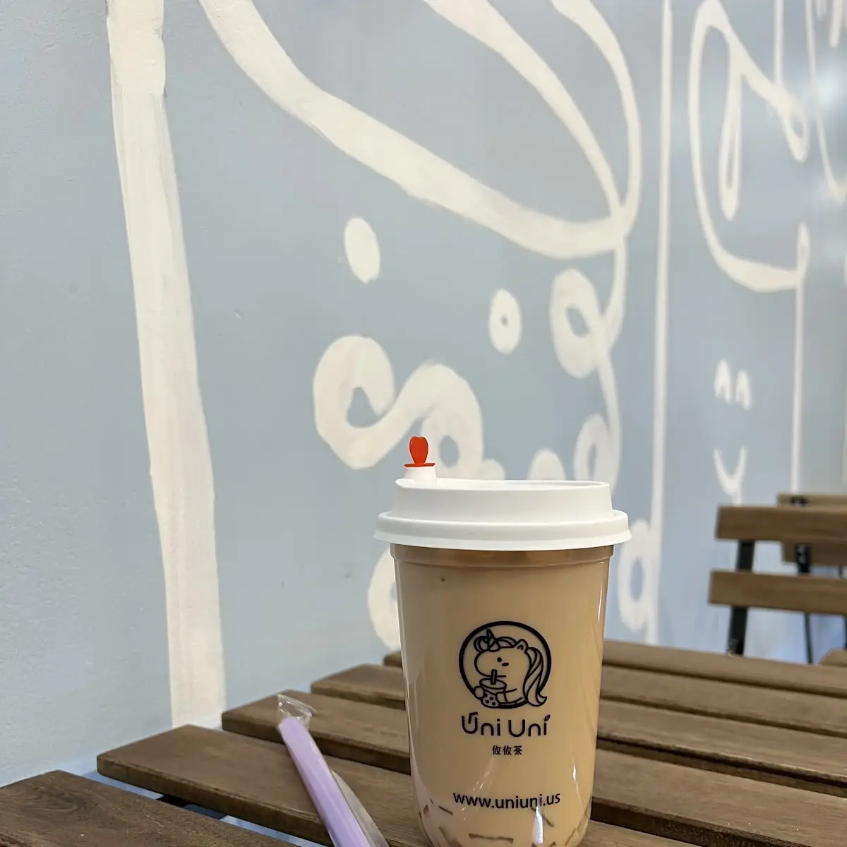 Black Milk Tea with Lychee Jelly