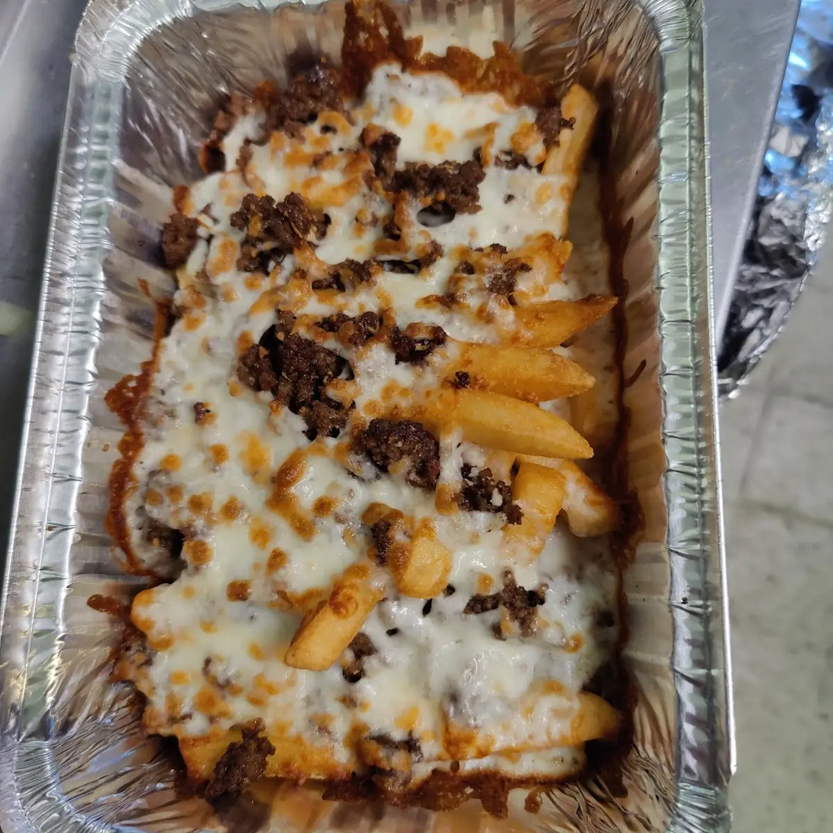 Dave's Chili Cheese Fries