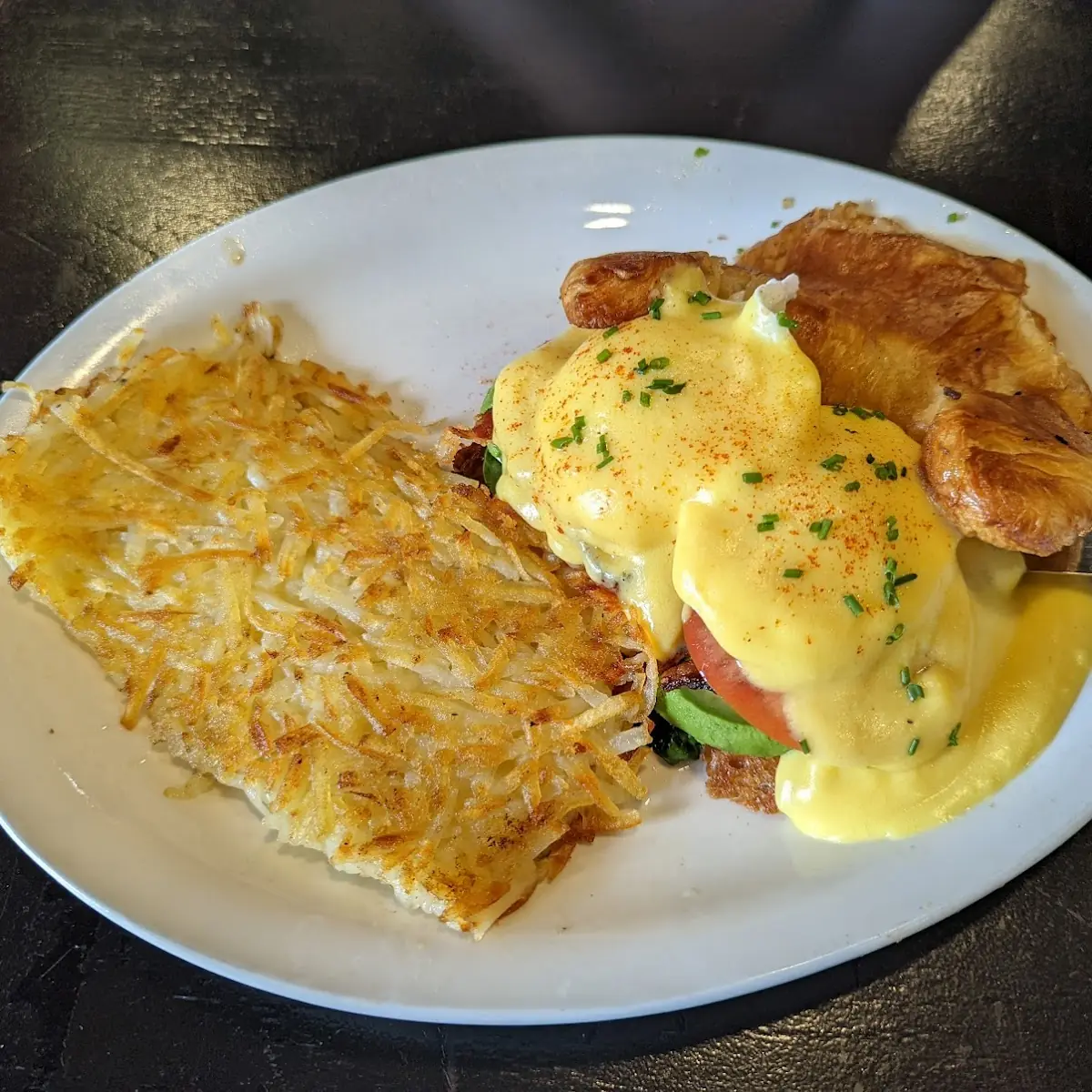 Eggs Benedict with Hash Browns