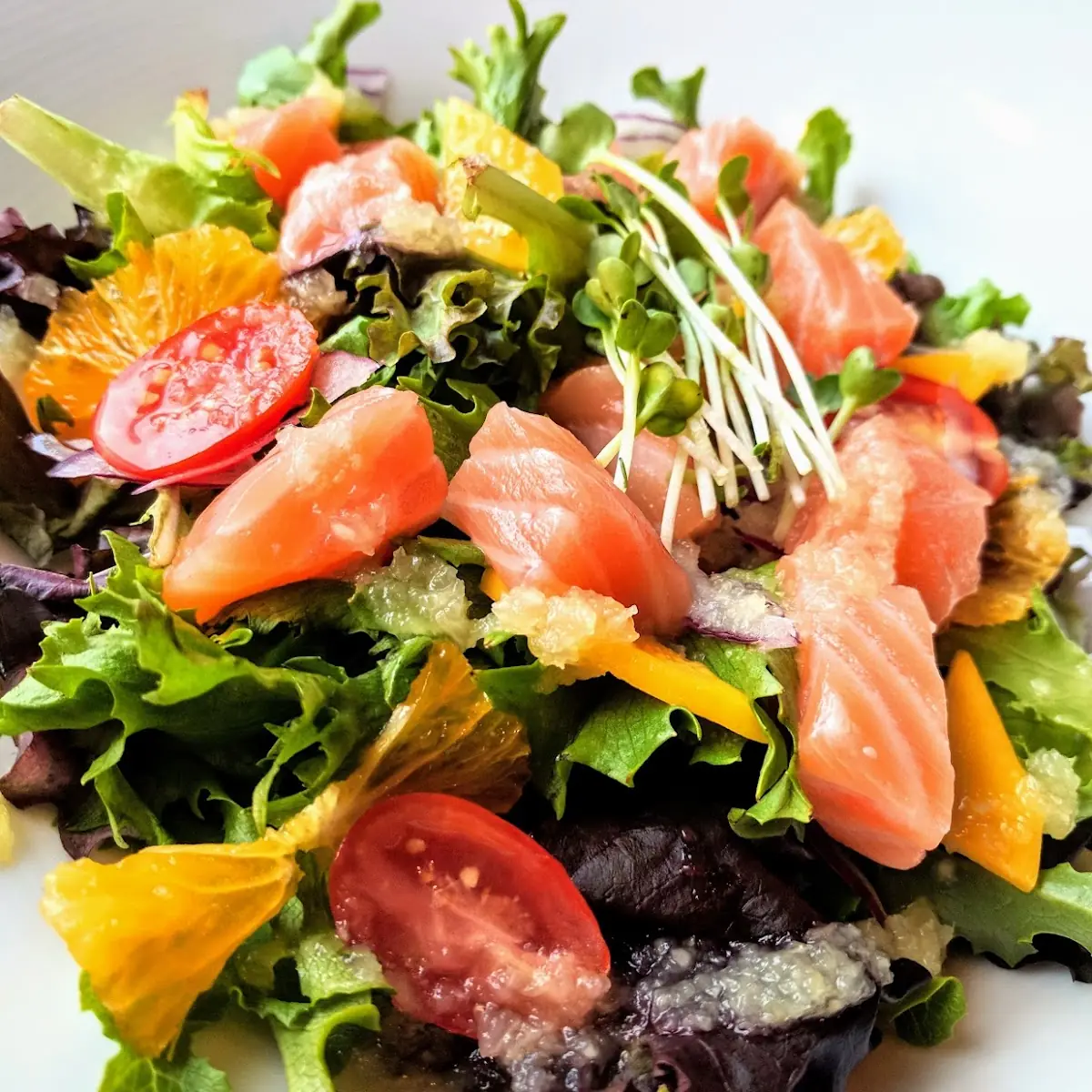Sashimi Salad