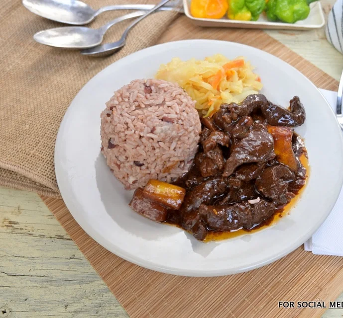 Stew Chicken Combo
