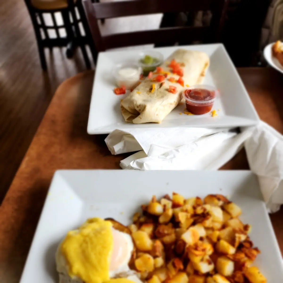 Salmon Benedict