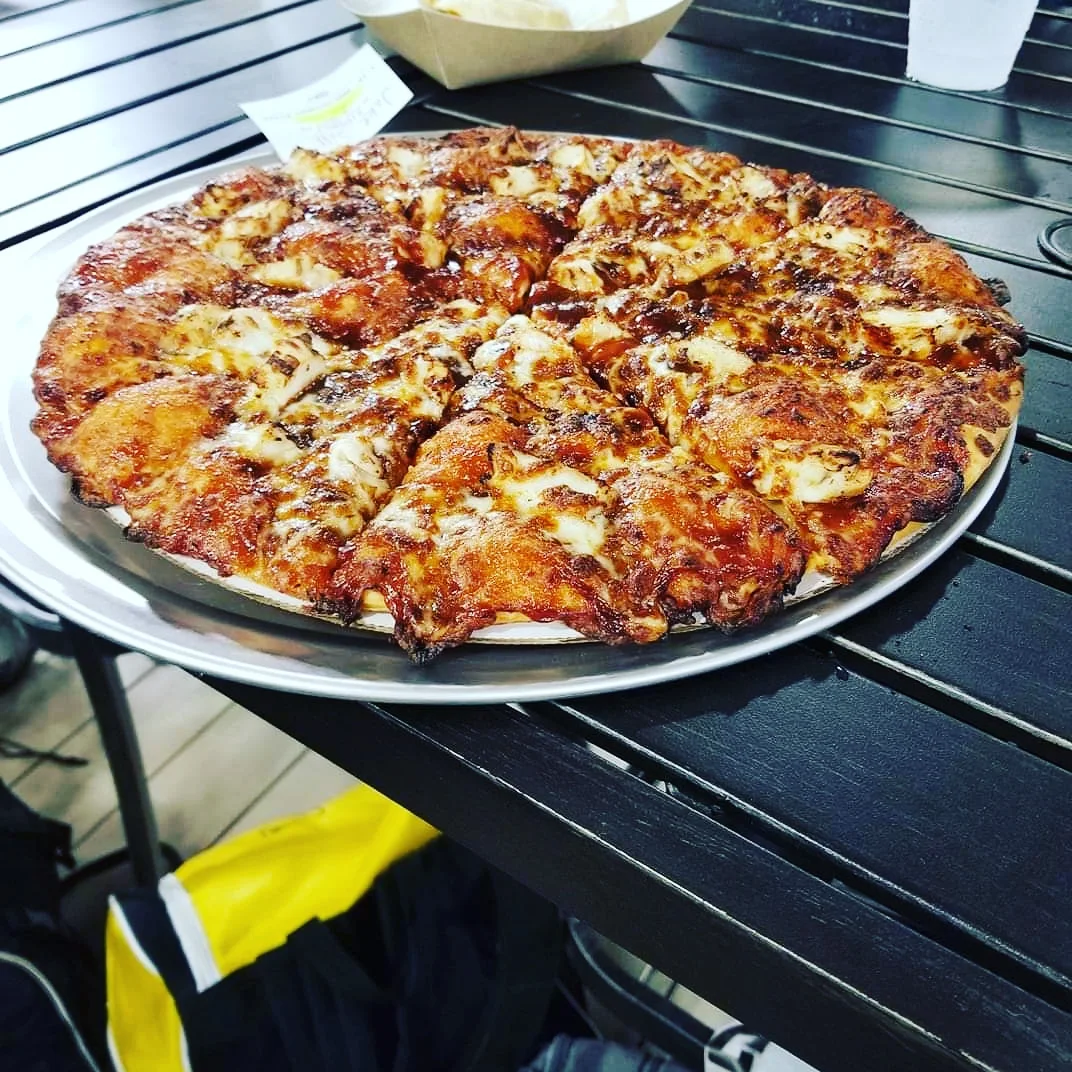 Thin Crust Pizza