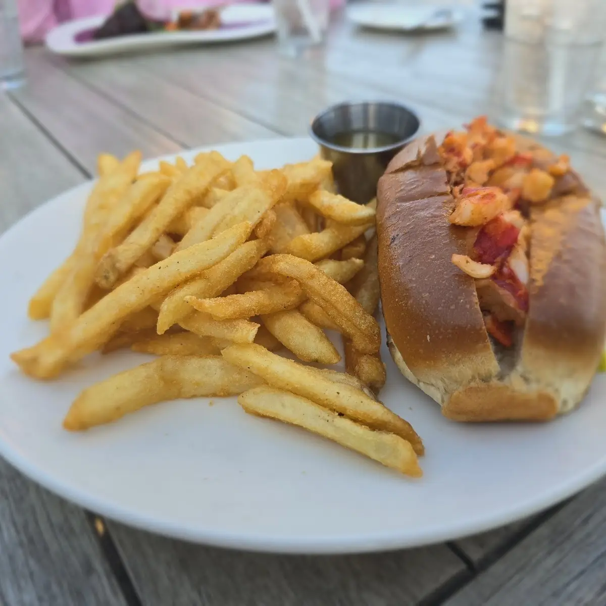Coast Lobster Roll