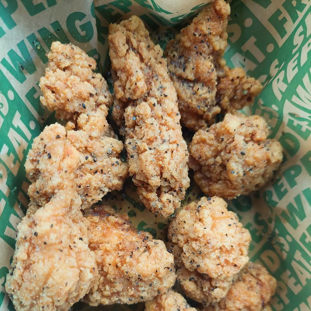 Boneless Lemon Pepper Wings