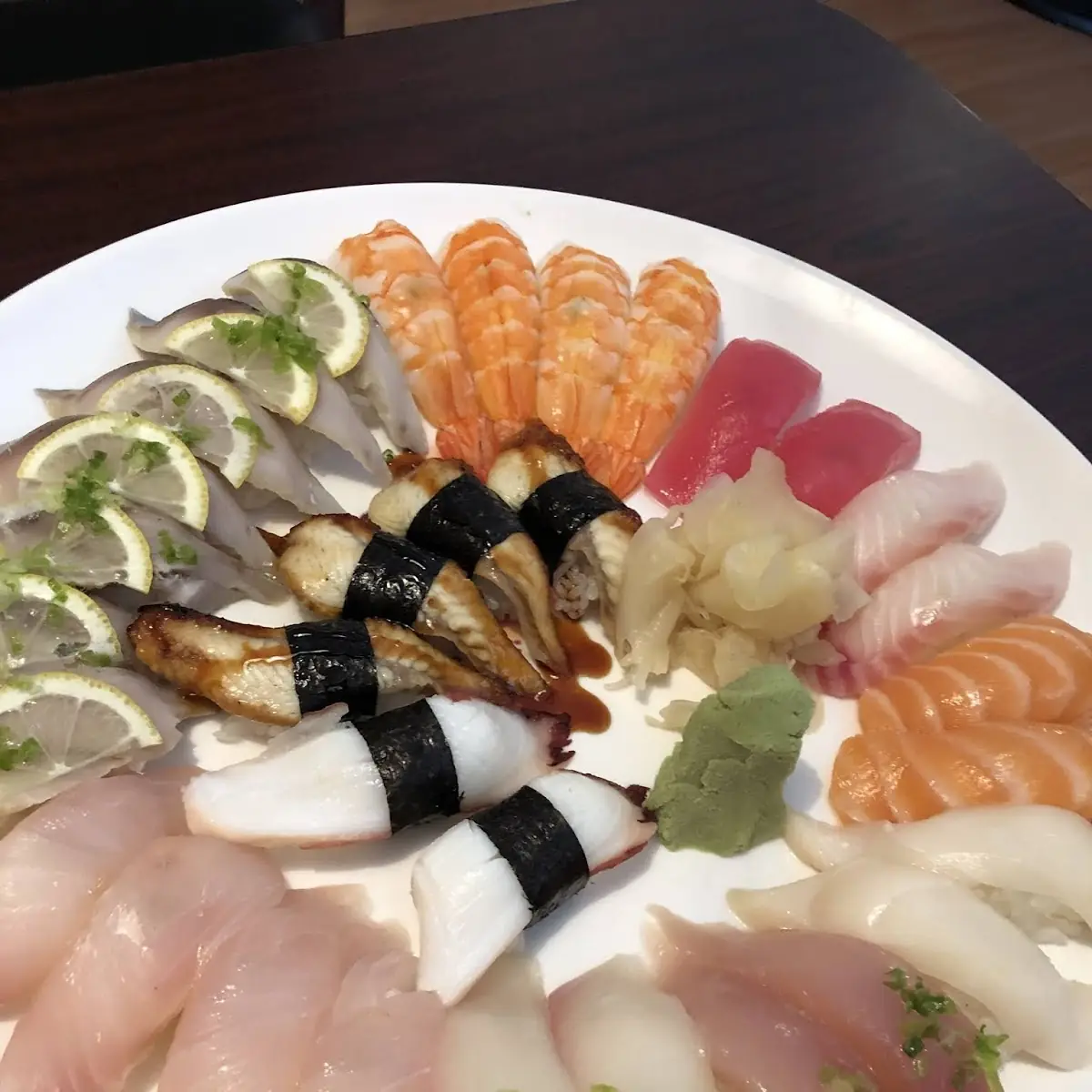 Yellowtail Sashimi & Any 1 Combo Roll