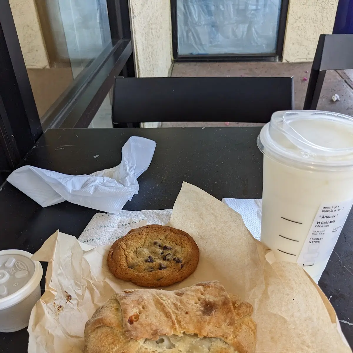 Chocolate Chip Cookie