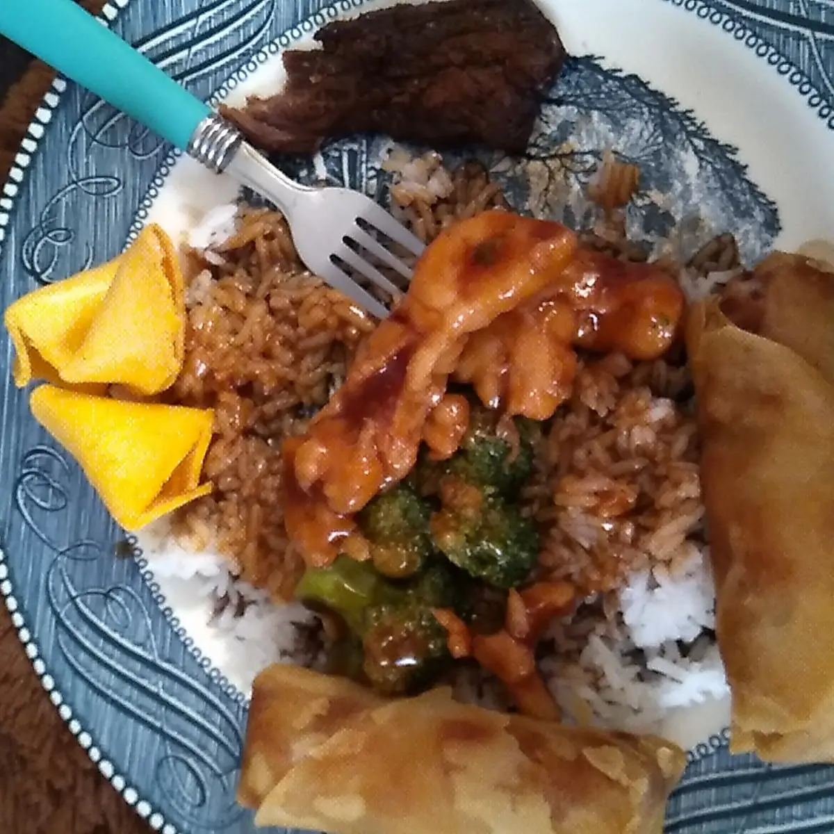 Broccoli Chicken Egg Rolls