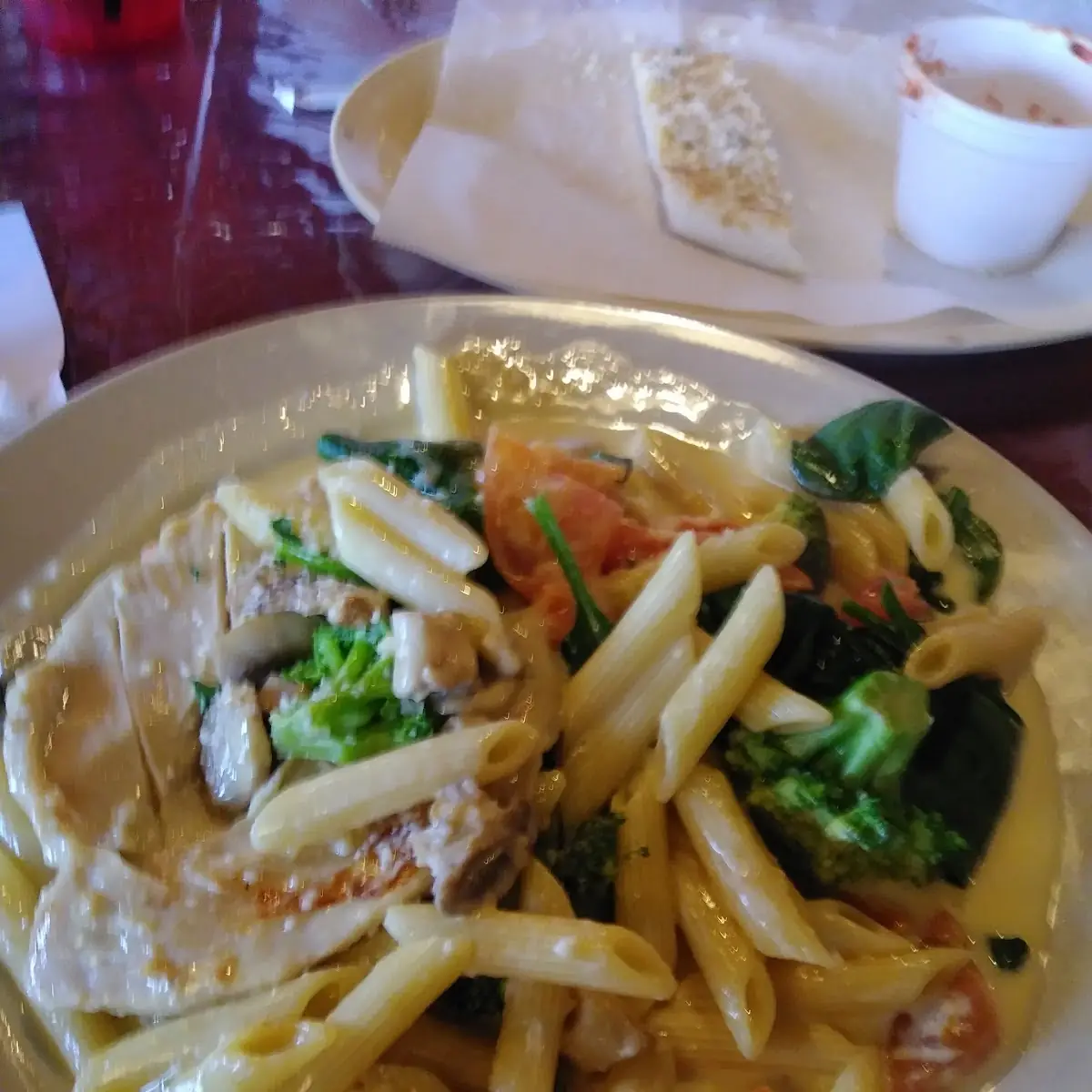 Chicken Primavera Pizza