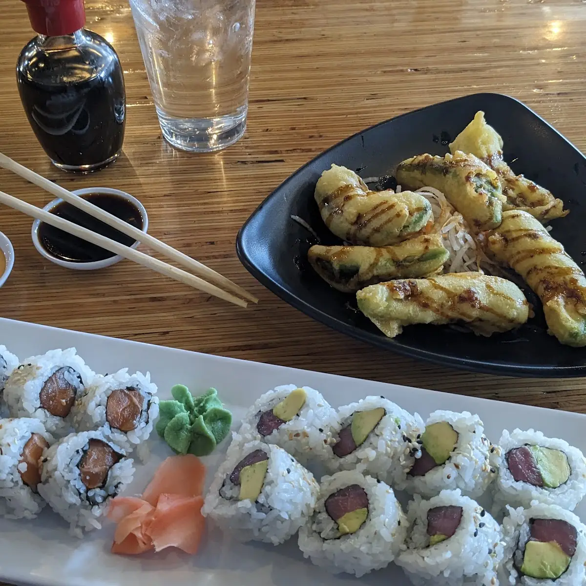 Salmon Roll & Tuna Roll