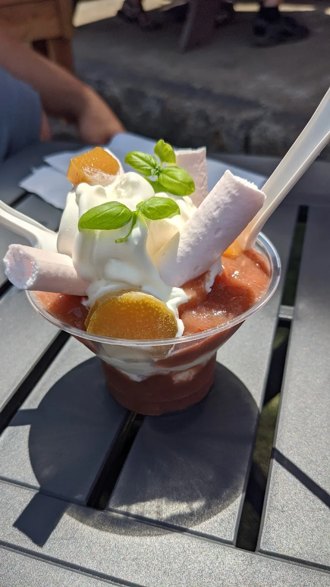 Rhubarb Parfait