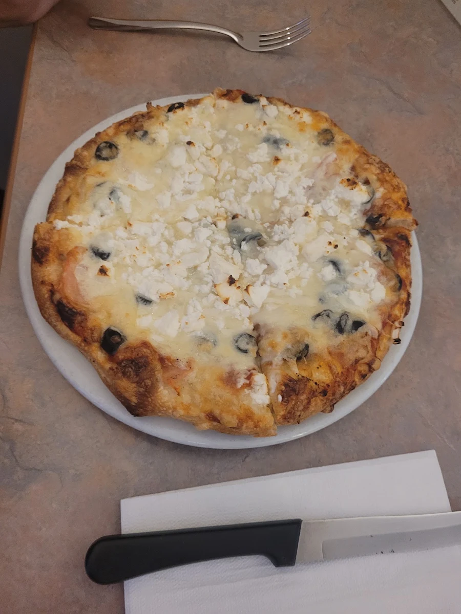 Highlights, Elie's The Original Lorenzo's Pizza
