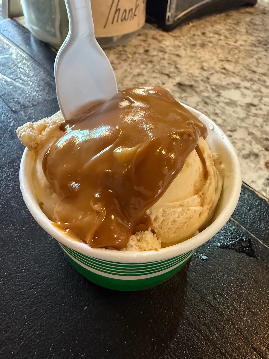 Banana Pudding Ice Cream in a Cup