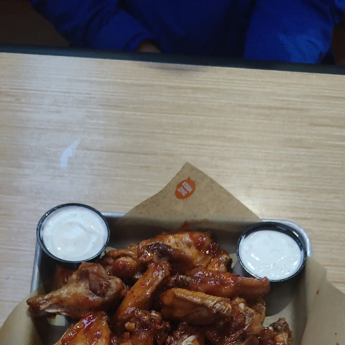 Hot Barbecue Chicken Wings