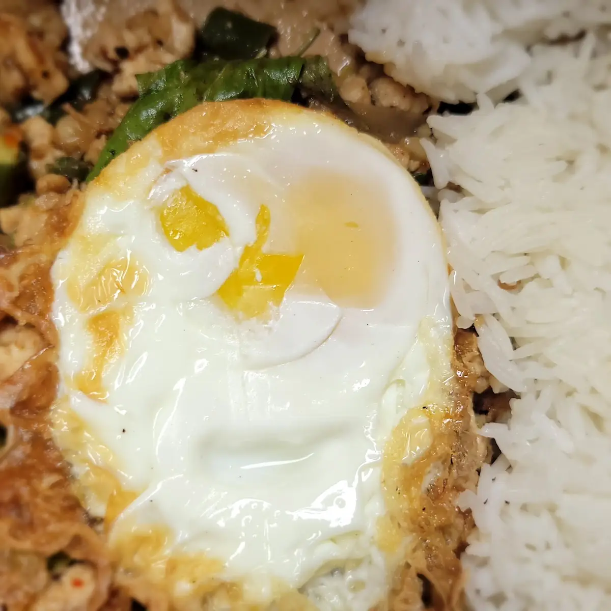 Pad Kra Pow-Kai Dao