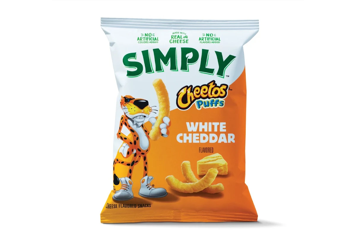 Simply Cheetos Puffs White Cheddar