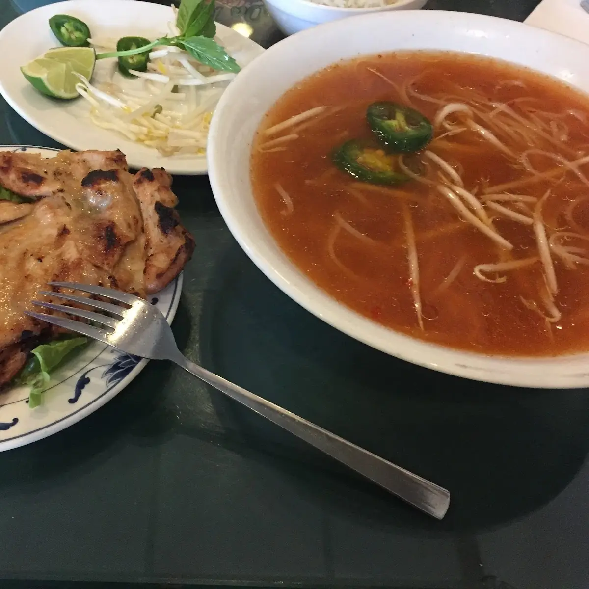 Grilled Chicken Pho
