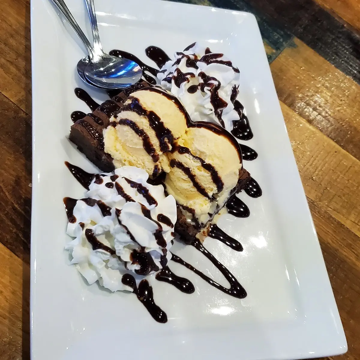Brownie Sundae