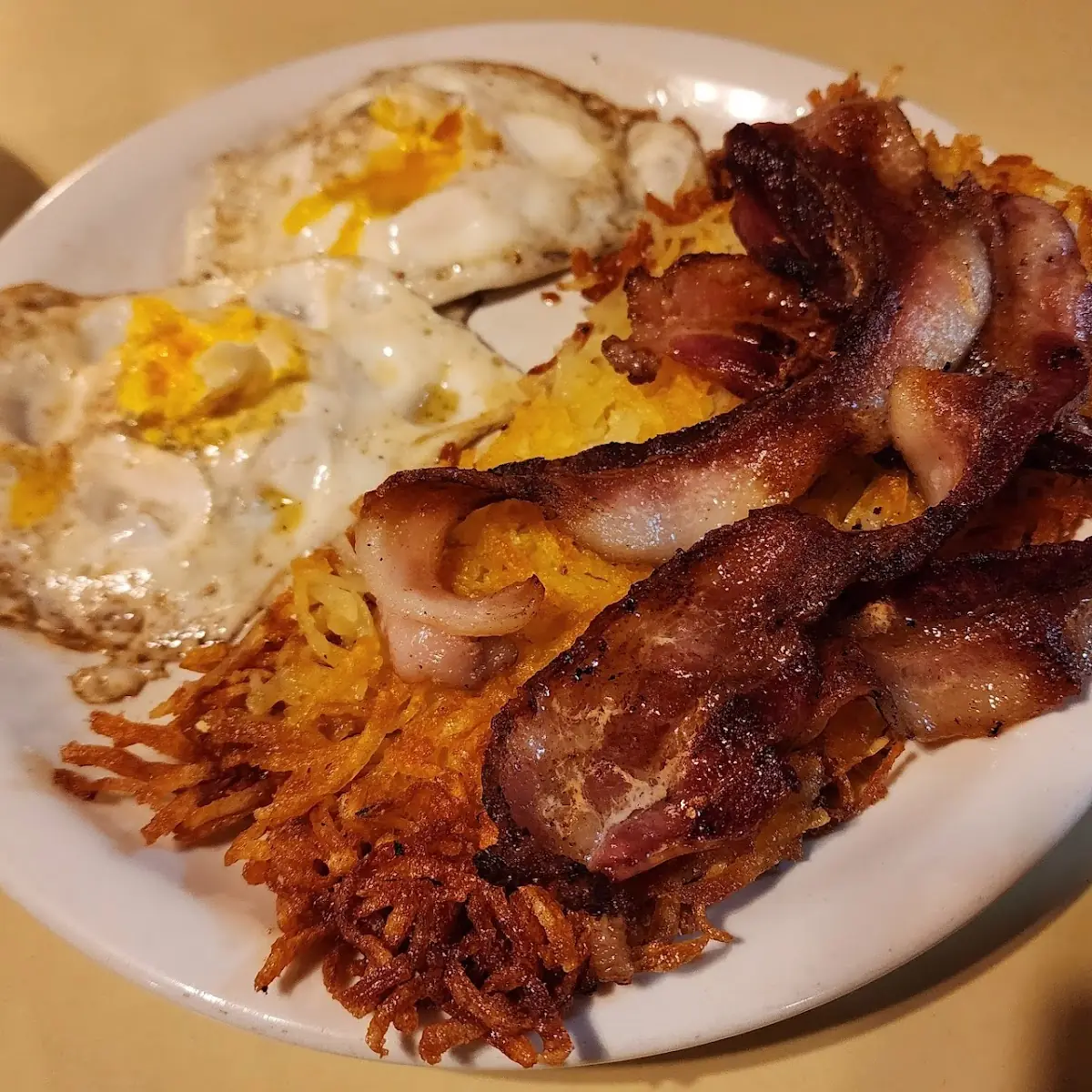 Hash Browns Eggs & Bacon