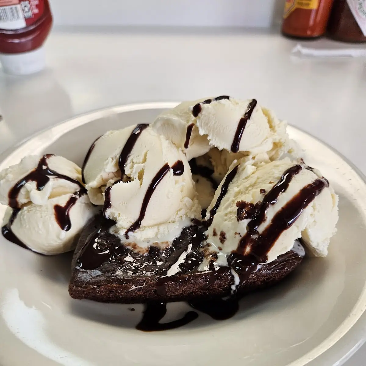 Brownie Sundae