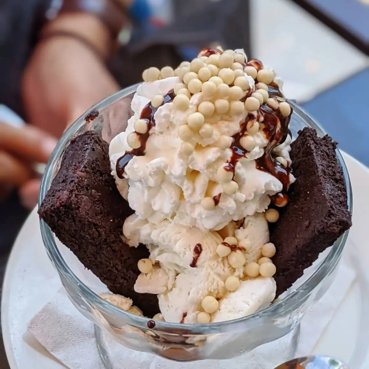 Flourless Brownie Sundae