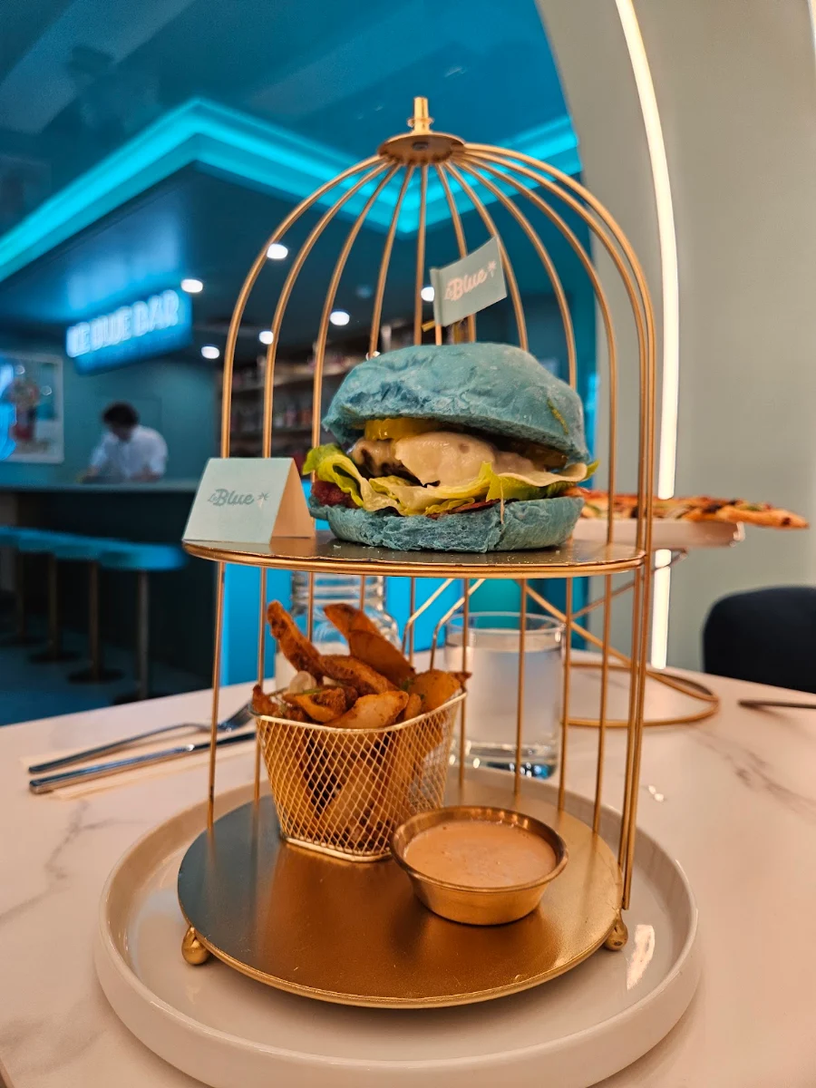 Le Glam Burger