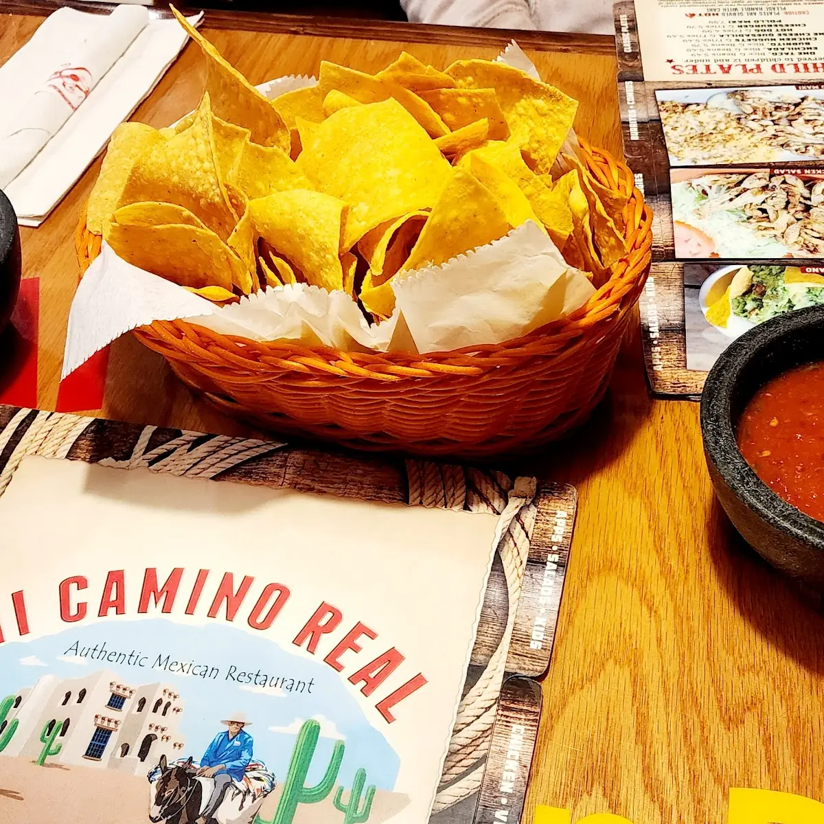 Tortilla Chips & Salsa