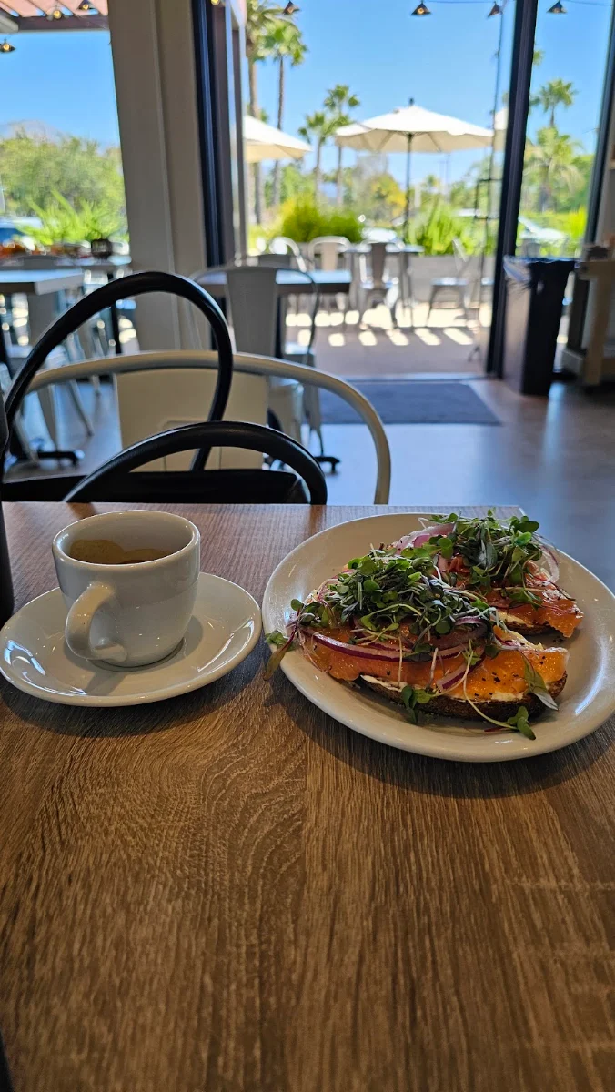 Lox Bagel