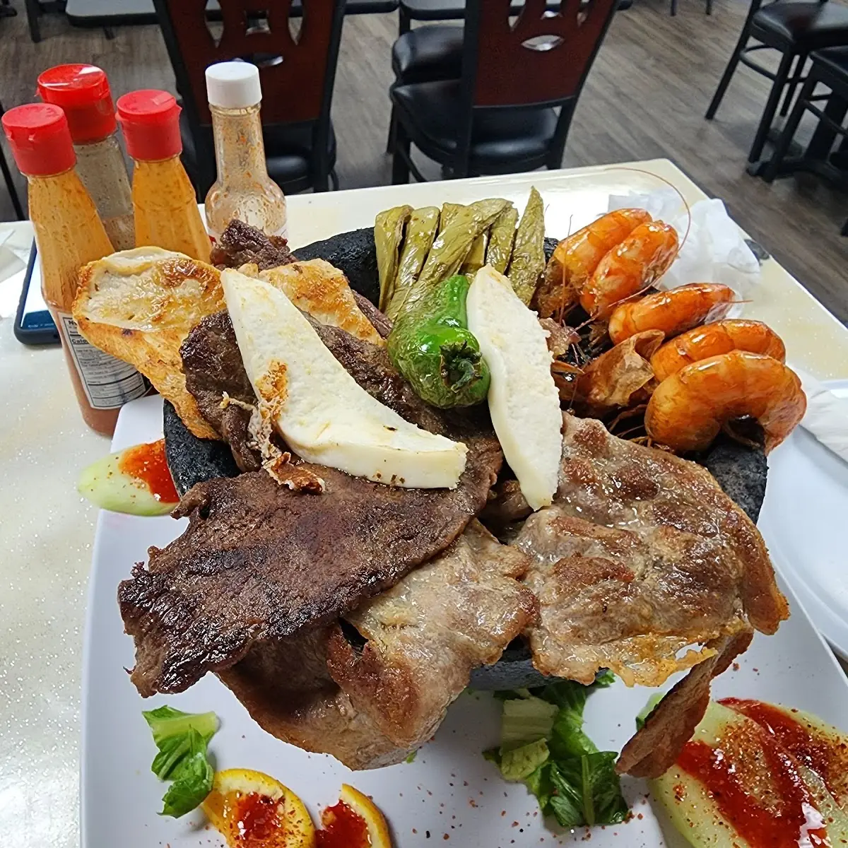 Molcajete Mixto