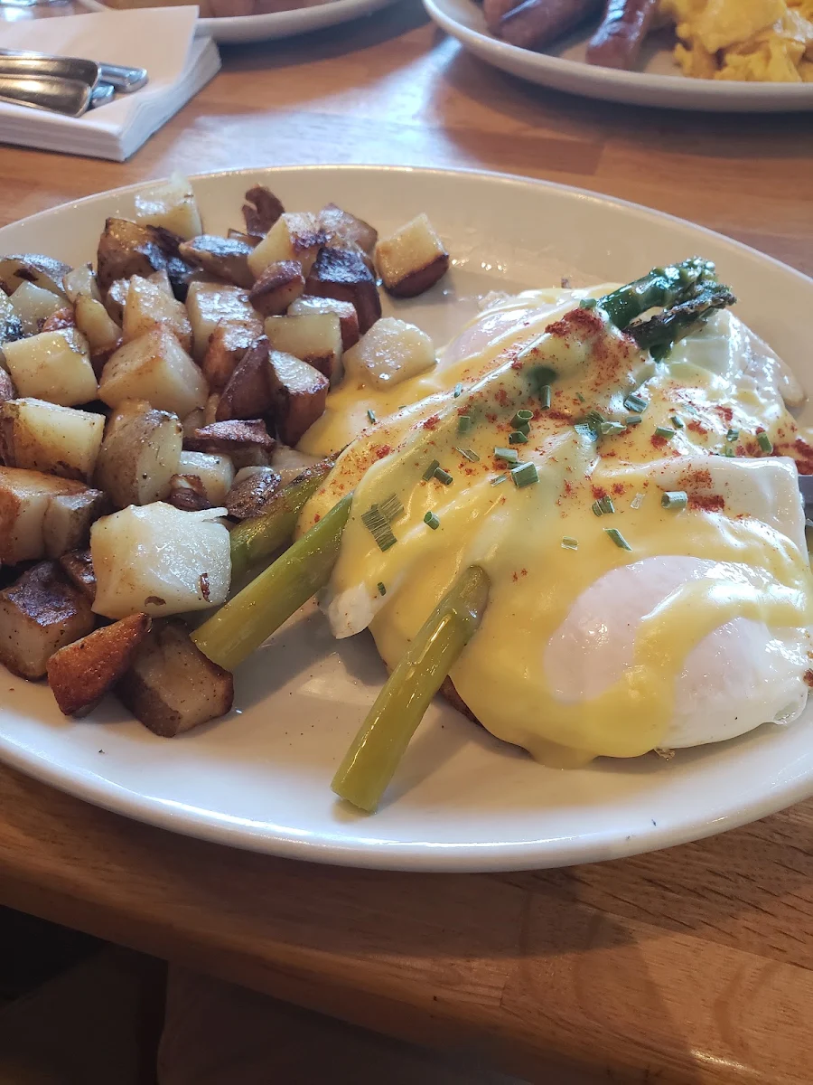 Crab Cake Benedict, Sunset Grill