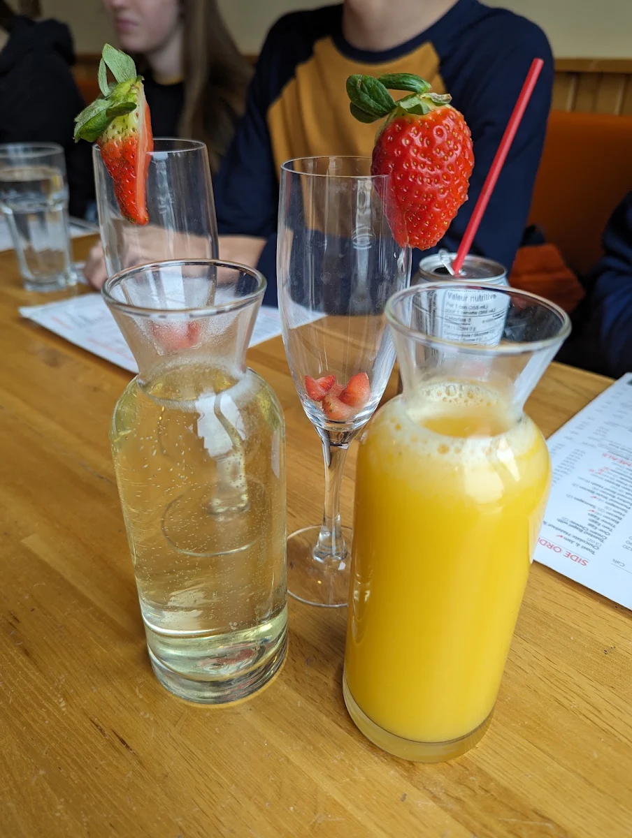 Mimosa, Sunset Grill