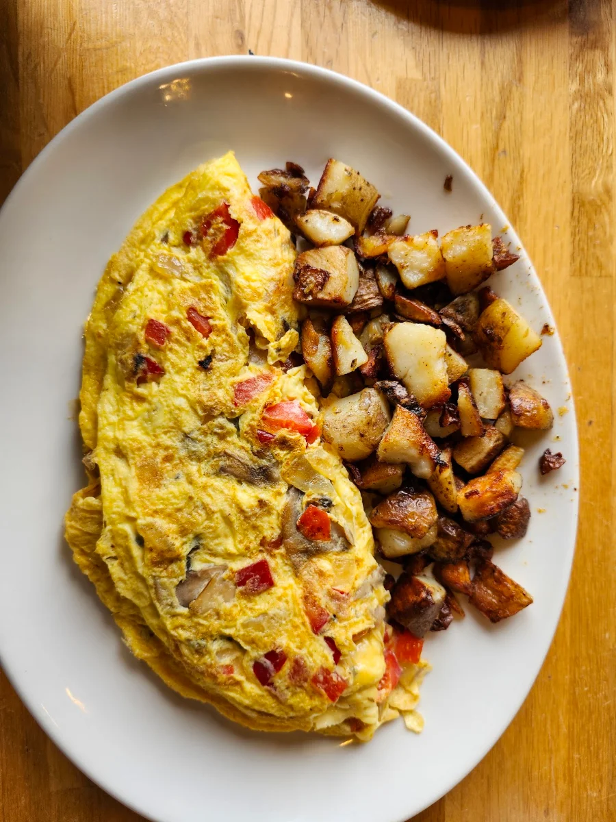 Veggie Omelette, Sunset Grill