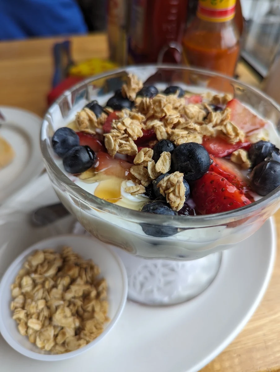 Yogurt Parfait, Sunset Grill