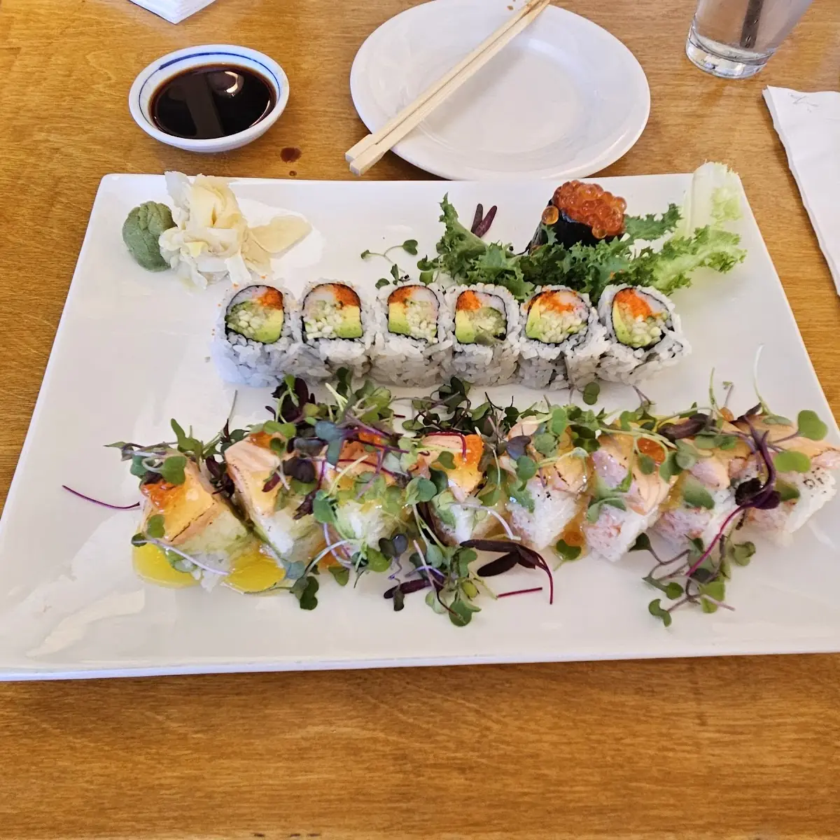 Salmon Sunset Roll with Mango Sauce