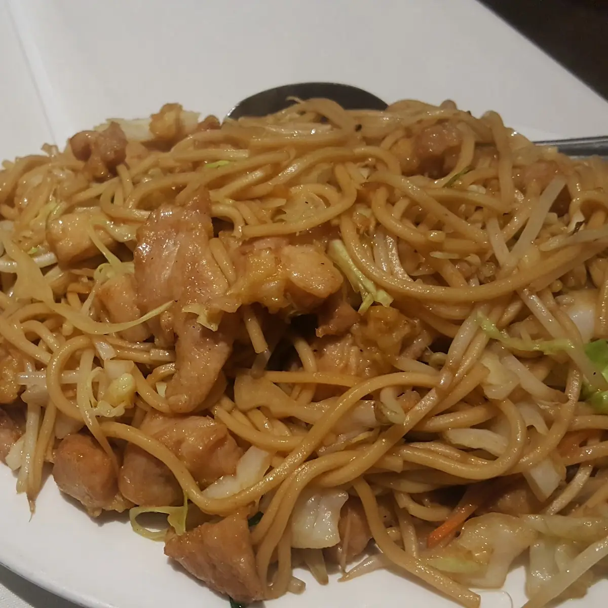 Chicken Soft Noodle Aka Chow Mein