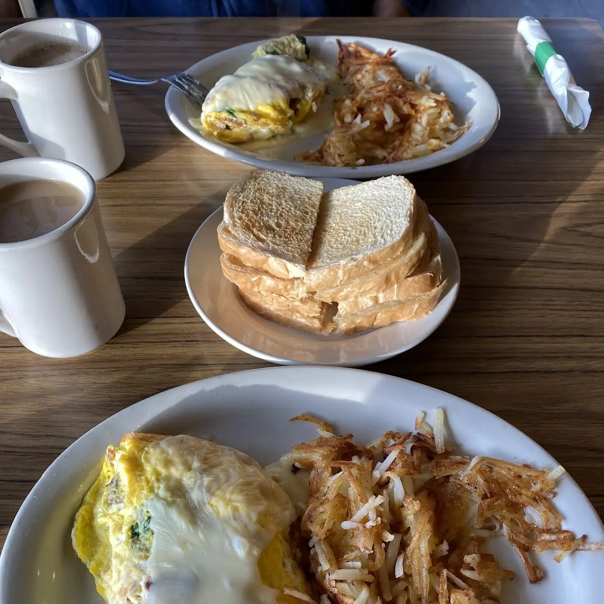 Spinach and Mushroom Omelette with Hash Browns