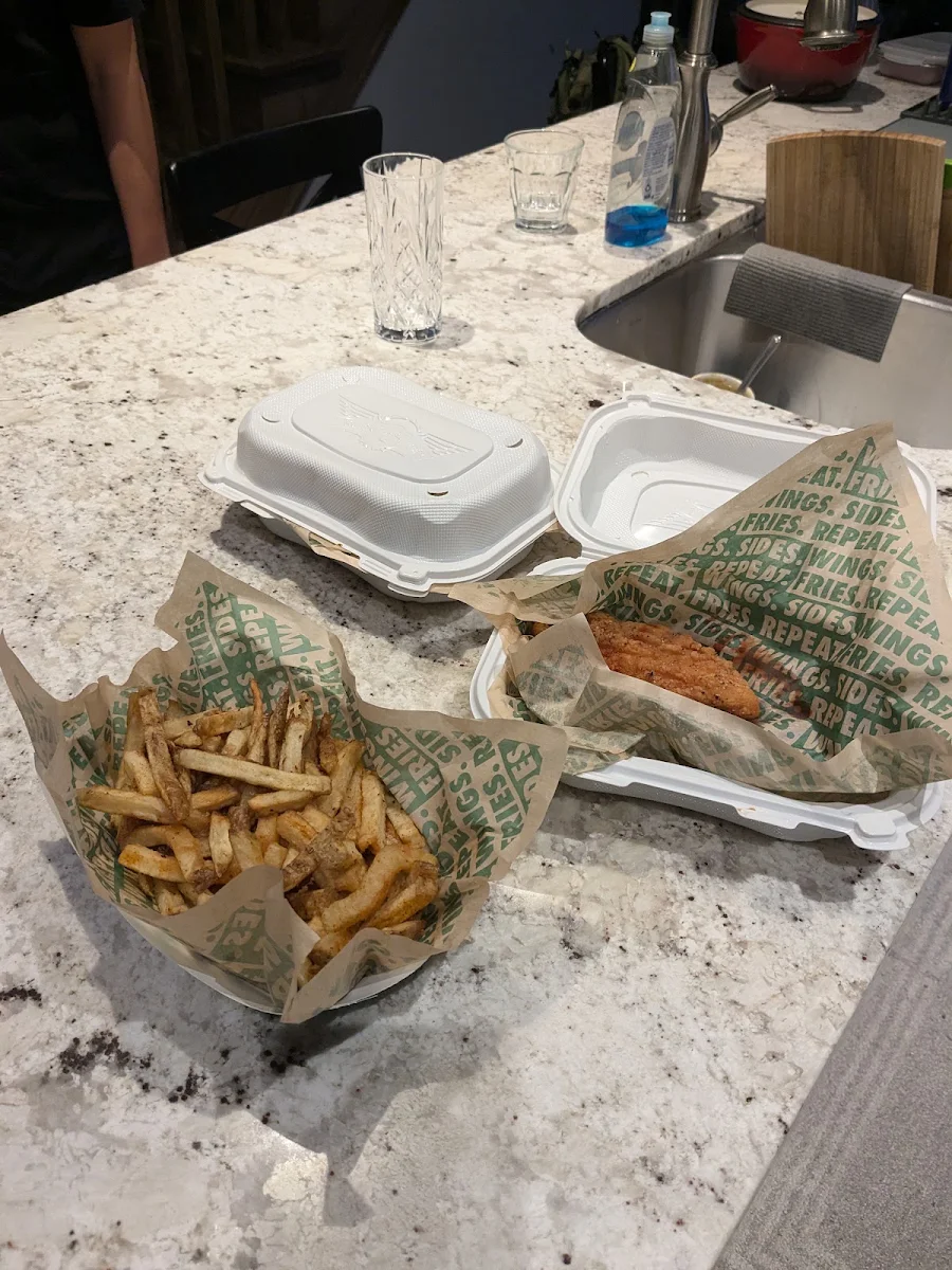 Highlights, Wingstop